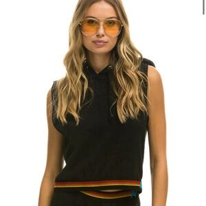 Stripe Sleeveless Pullover Hoodie